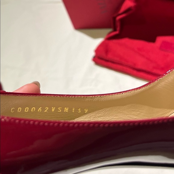 VALENTINO • red heels with small bow - Picture 13 of 15